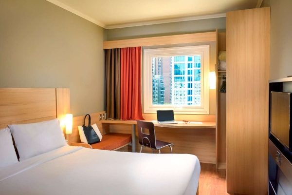 Hotel ibis Santiago Manquehue Norte